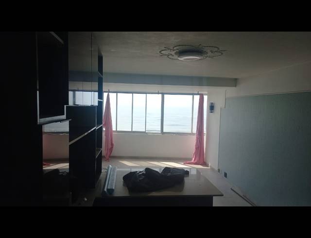 1.5 BEDROOM FLAT TO LET IN SOUTH BEACH